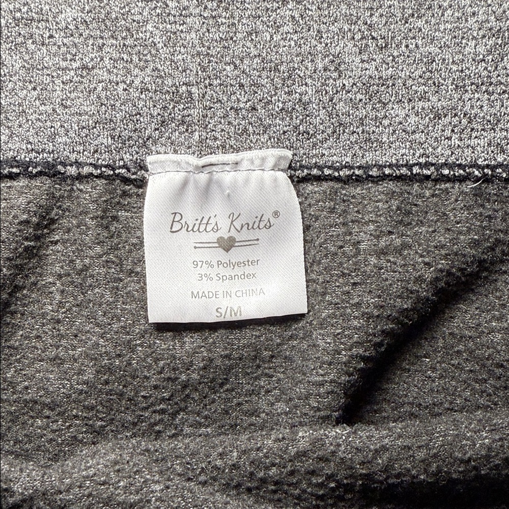Britt's Knits Gray High-Waisted Fleece Leggings - Picture 3 of 3